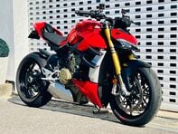 Ducati Streetfighter V4 Streetfighter V4 S 2