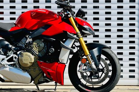 Ducati Streetfighter V4 Streetfighter V4 S 6