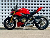 Ducati Streetfighter V4 Streetfighter V4 S 23