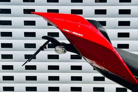 Ducati Streetfighter V4 Streetfighter V4 S 17