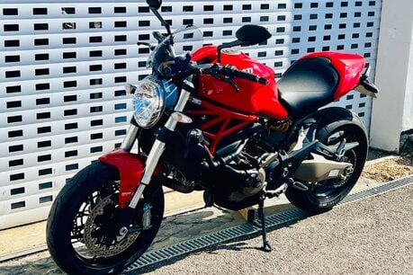 Ducati Monster 821 M821 21