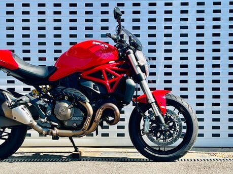 Ducati Monster 821 M821 