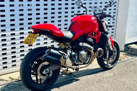 Ducati Monster 821 M821 2