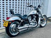 Harley-Davidson V-Rod VRSCB 2