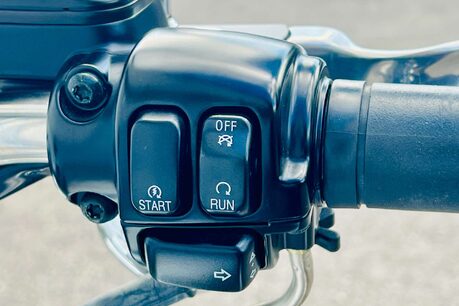 Harley-Davidson V-Rod VRSCB 26