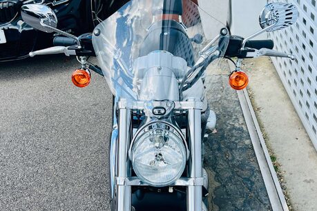 Harley-Davidson V-Rod VRSCB 16