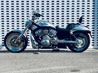 Harley-Davidson V-Rod VRSCB 17