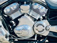 Harley-Davidson V-Rod VRSCB 27