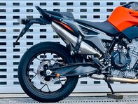KTM Duke 790 Duke 9