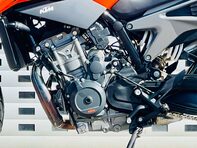 KTM Duke 790 Duke 32