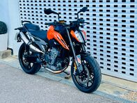 KTM Duke 790 Duke 4