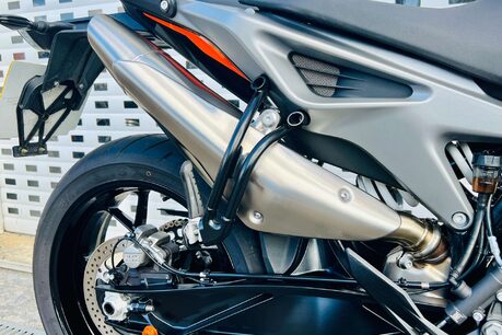KTM Duke 790 Duke 18