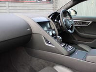 Jaguar F-Type 3.0 F-Type V6 R-Dynamic Auto 3dr 19