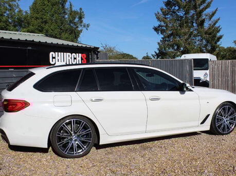 BMW 5 Series 3.0 530D xDrive M Sport Auto 4WD 5dr 