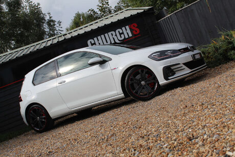 Volkswagen Golf 2.0 Golf GTi Performance TSi 3dr 1