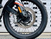 KTM Adventure 890 Adventure 14