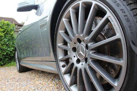 Mercedes-Benz C Class 6.2 C63 AMG Auto 2dr 11