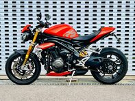Triumph Speed Triple Speed Triple RS 1160 22
