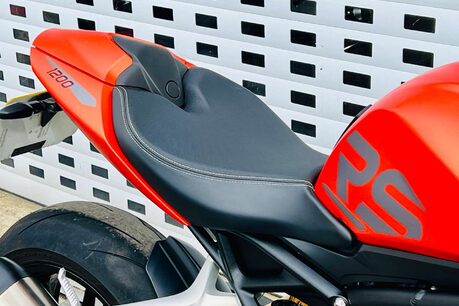 Triumph Speed Triple Speed Triple RS 1160 8