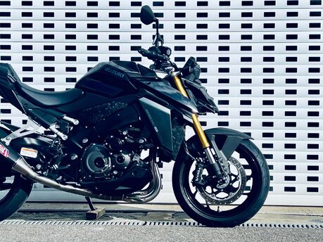 Suzuki GSX GSXS 1000 