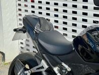 Suzuki GSX GSXS 1000 19