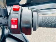 KTM Adventure 890 Adventure 12