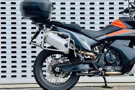 KTM Adventure 890 Adventure 5