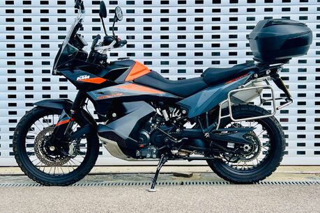 KTM Adventure 890 Adventure 19