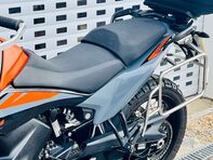 KTM Adventure 890 Adventure 27