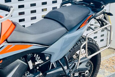 KTM Adventure 890 Adventure 27