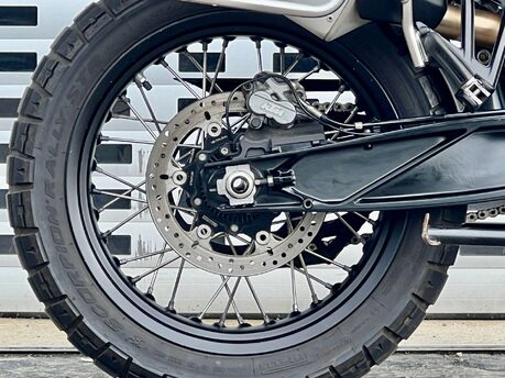 KTM Adventure 890 Adventure 
