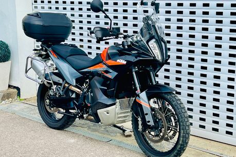 KTM Adventure 890 Adventure 4