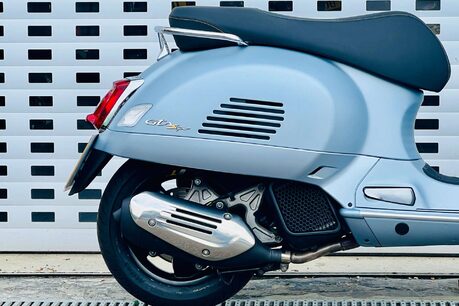 Piaggio Vespa GTS Vespa GTS 125 SuperTech 5