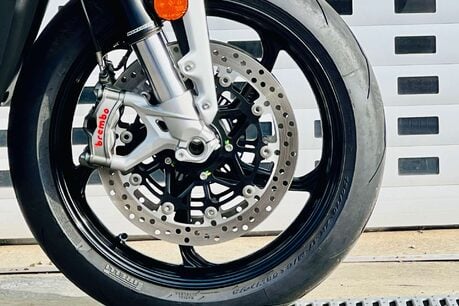 MV Agusta Brutale Brutale 1000 RS 13