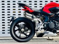 MV Agusta Brutale Brutale 1000 RS 5