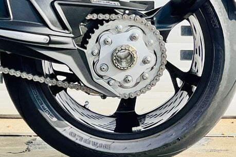 MV Agusta Brutale Brutale 1000 RS 32