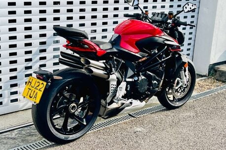 MV Agusta Brutale Brutale 1000 RS 4