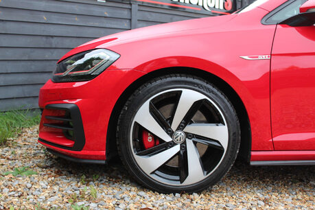 Volkswagen Golf 2.0 Golf GTi Performance TSi 5dr 16