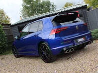 Volkswagen Golf 2.0 Golf R 20 Years TSI 4Motion SA 4WD 5dr 17