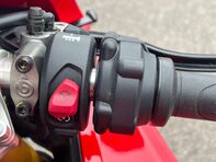 Ducati Panigale V4 Panigale V4S 13