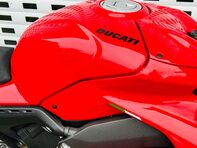 Ducati Panigale V4 Panigale V4S 14