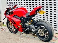 Ducati Panigale V4 Panigale V4S 26
