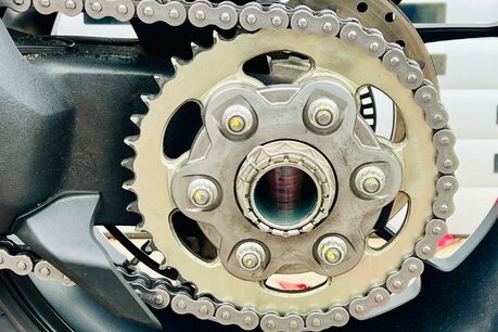 Ducati Panigale V4 Panigale V4S 31