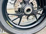 Ducati Panigale V4 Panigale V4S 21