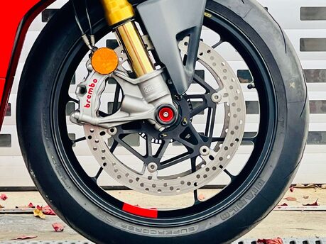 Ducati Panigale V4 Panigale V4S 