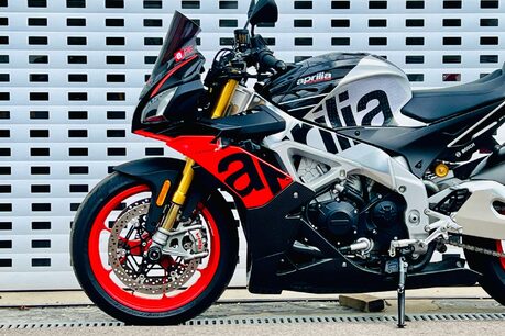 Aprilia Tuono Tuono V4 1100 Factory 27