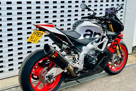 Aprilia Tuono Tuono V4 1100 Factory 4