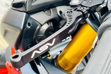 Aprilia Tuono Tuono V4 1100 Factory 18