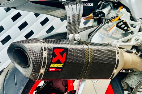 Aprilia Tuono Tuono V4 1100 Factory 10