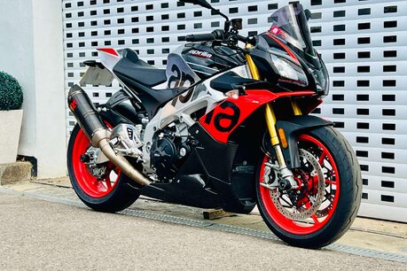 Aprilia Tuono Tuono V4 1100 Factory 3